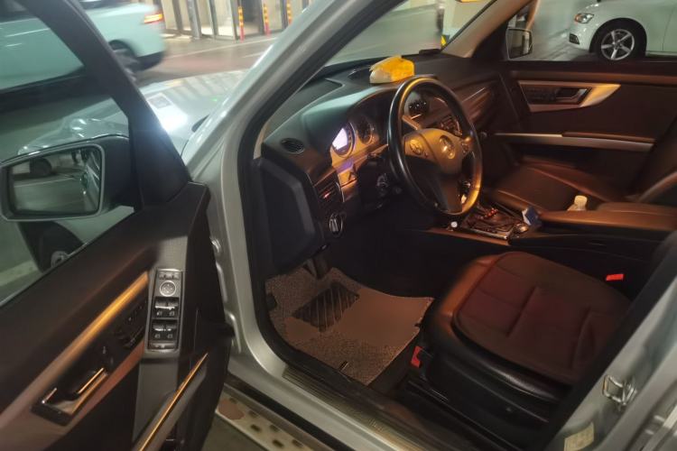 Used Mercedes-Benz GLK-Class 2011 GLK 300 4MATIC Fashion Model Driver Seat