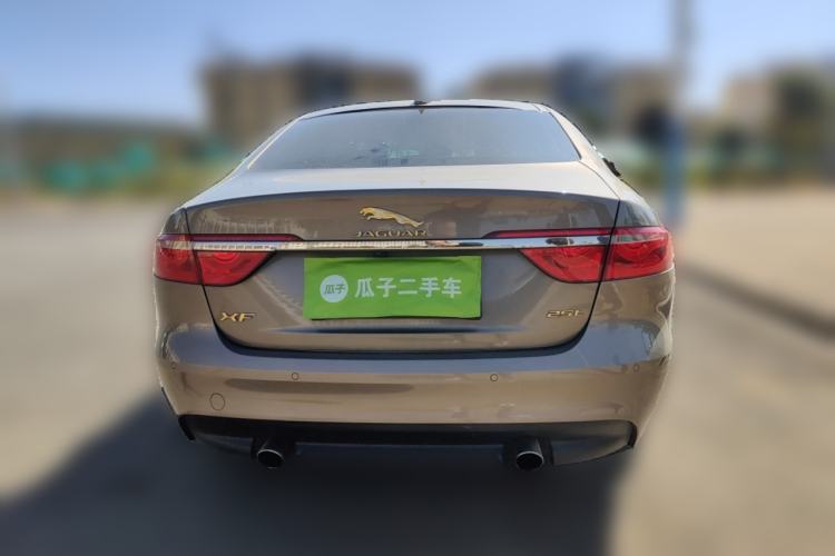 Used Jaguar XF 2016 XF 2.0T Two-Wheel-Drive Luxury Edition
