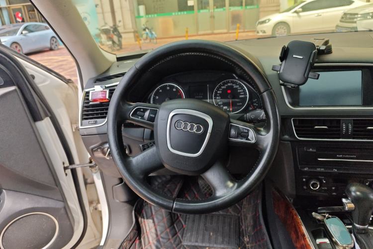 Used Audi Q5 2010 2.0TFSI Comfort Version