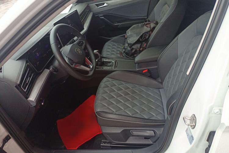 Used Volkswagen Sagitar 2023 300TSI DSG Excellence Edition