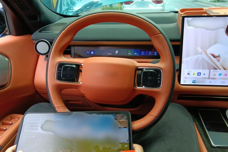 Used Lynk & Co 900 2025 2.0T Ultra Steering Wheel