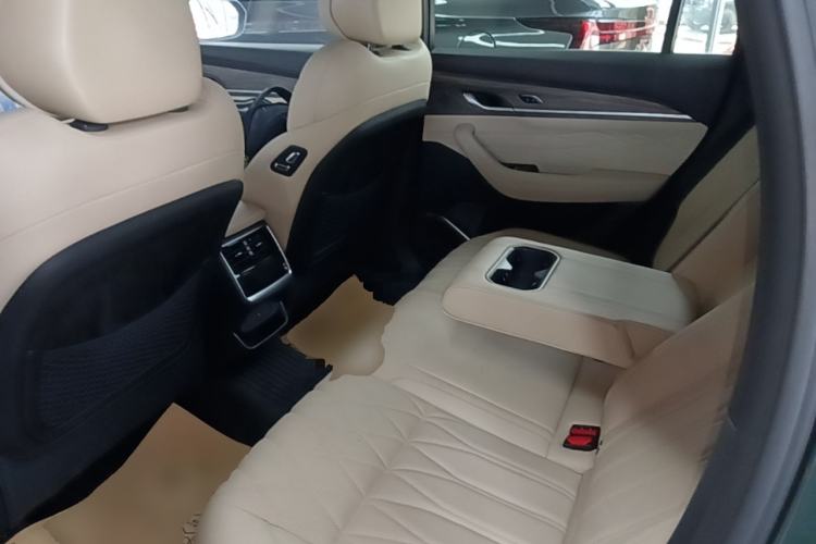 Used Geely Auto Monjaro L 2025 Dongfang Yao 2.0TD Automatic All-Wheel-Drive Wangyue Edition
