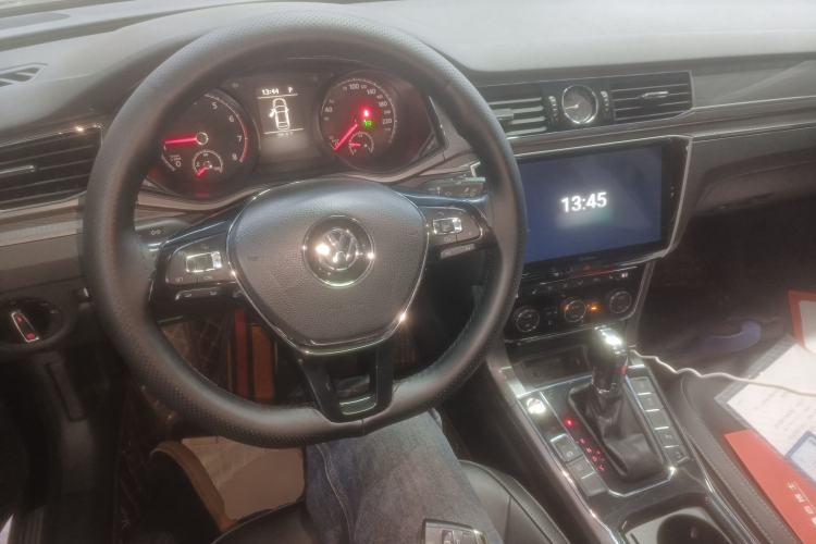 Used Volkswagen Passat 2017 330TSI DSG Luxury Edition