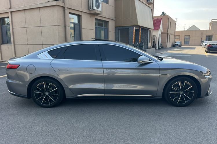 Used BYD Han 2020 EV Four-Wheel Drive High-Performance Flagship Model
