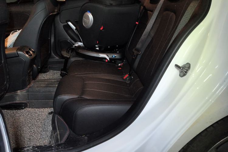 Used Mercedes-Benz A-Class 2022 Restyled A 200 L Sport Sedan Fashion Version
