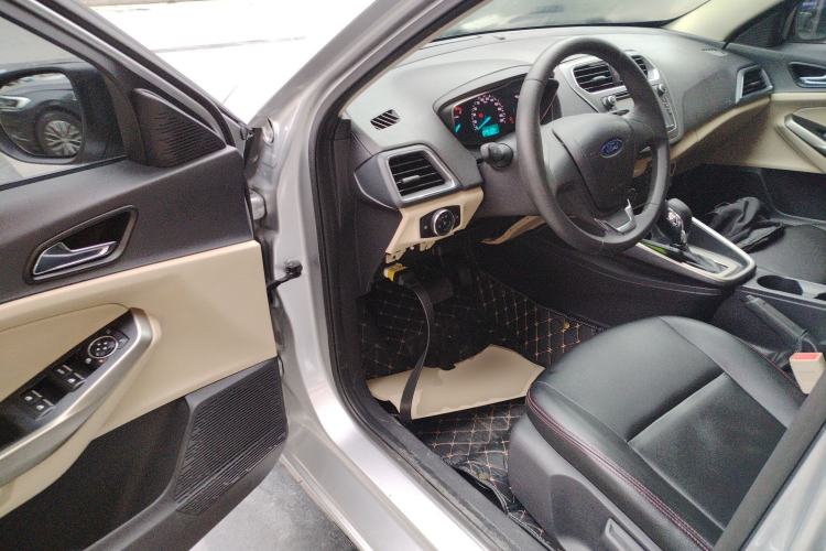 Used Ford Escort 2015 1.5L Automatic Comfort Edition