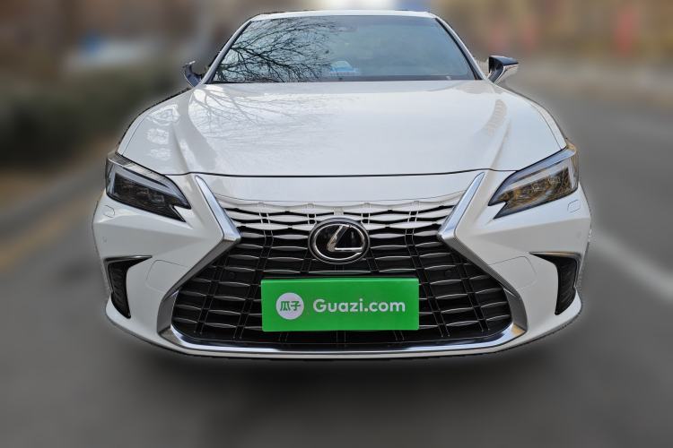 Used Lexus ES 2025 200 Premium Edition

