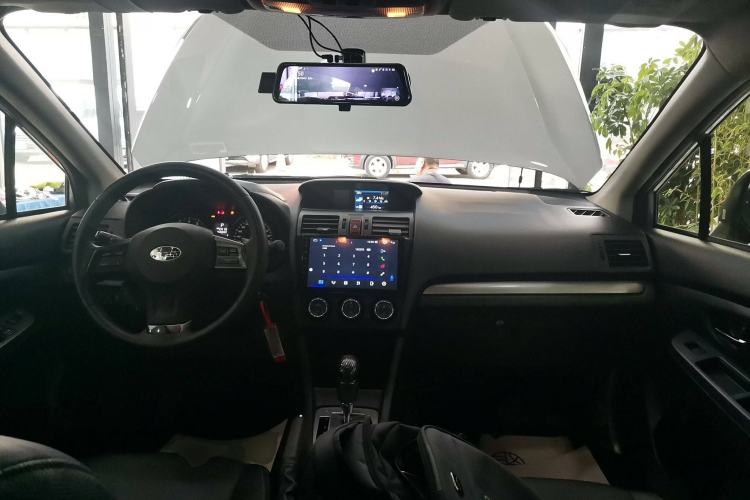 Used Subaru XV 2012 2.0i Elite Edition
