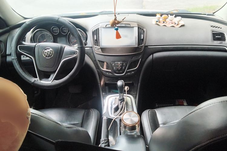 Used Buick Regal 2014 1.6T Fashionable Tech Edition Center Console