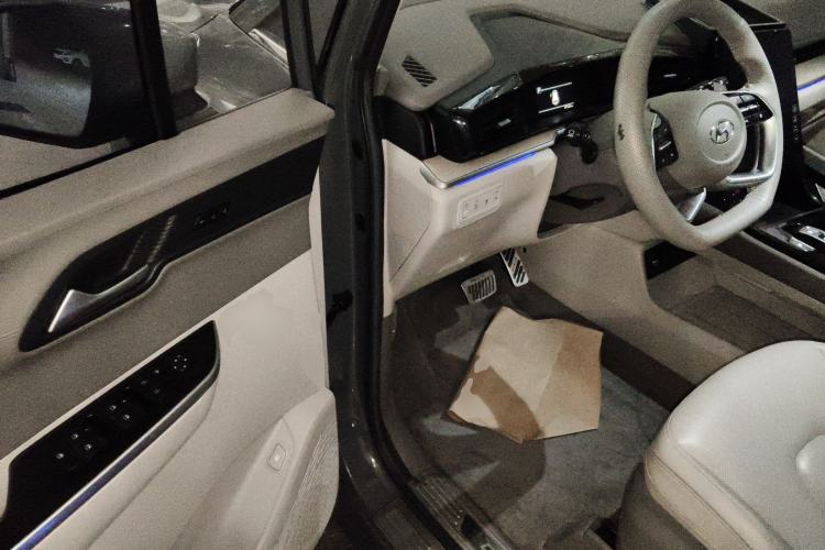 Used Hyundai Custo 2021 380TGDi Smart Love Flagship Edition TOP Premium Driver Seat