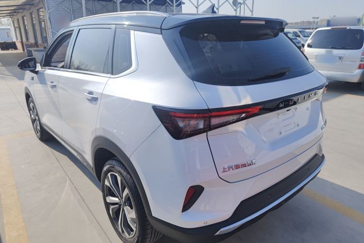 Used Wuling Asta 2022 2.0L DHT Electric-Speed Version