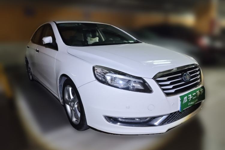 Used Bestune B70 2014 2.0L automatic luxury version
