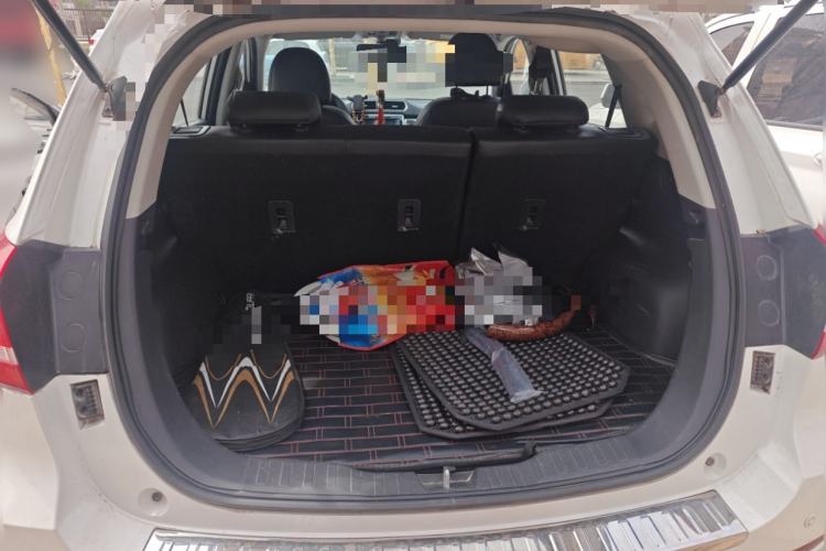 Used Haval H2 2016 Red-Label 1.5T Manual Two-Wheel Drive Luxury Model