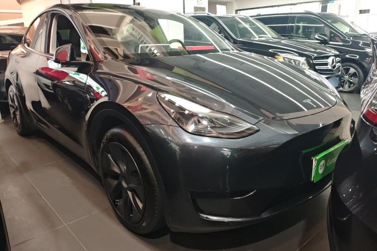 Used Tesla Model Y 2024 Rear-Wheel-Drive Version
