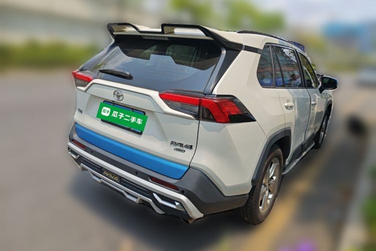 Used Toyota RAV4 2020 2.0L CVT 4x4 Trend Edition Rear Right 45 Deg