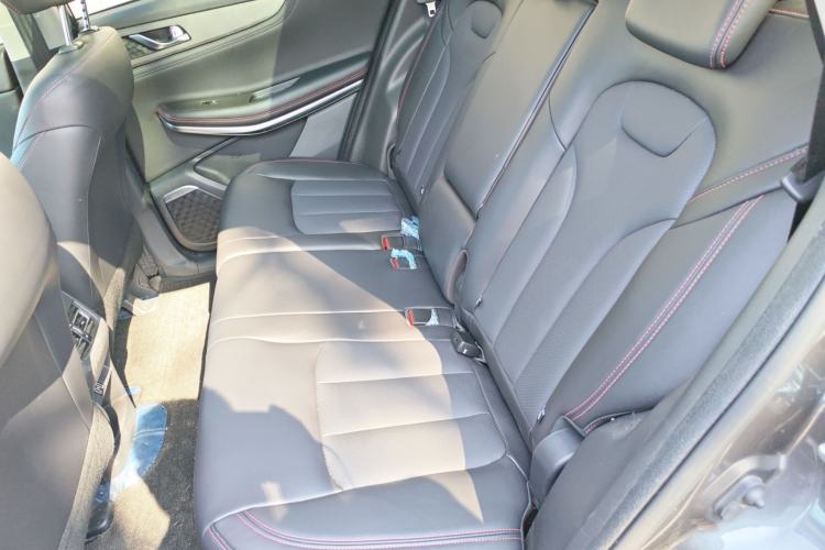 Used CHANGAN CS75 2022 Blue Whale Edition 1.5T DCT Prestige Model
