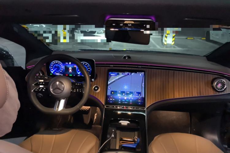 Used Mercedes-Benz EQE 2025 500 4MATIC Pioneer Edition
