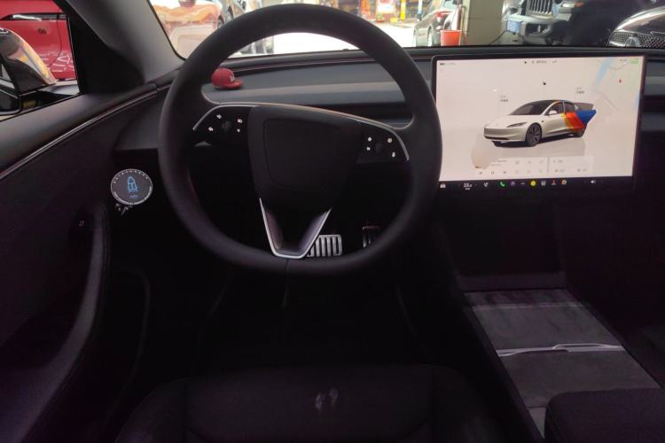 Used Tesla Model 3 2025 Rear-Wheel-Drive Version Steering Wheel