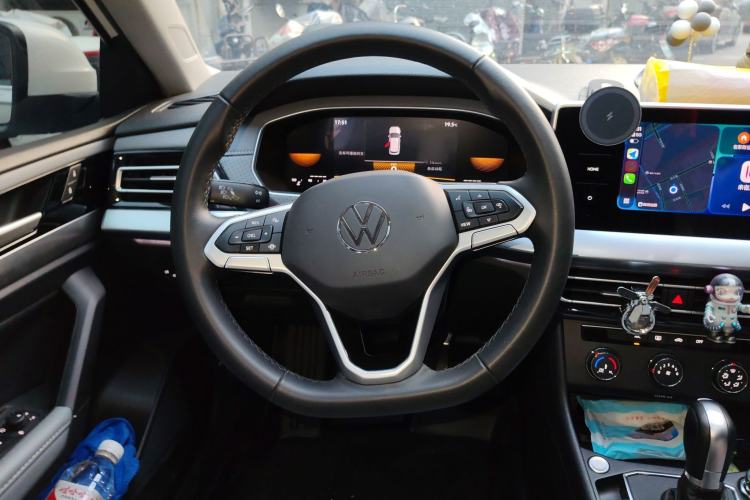 Used Volkswagen Lavida 2023 1.5L Automatic Full-Comfort Edition
