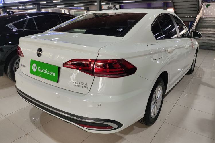 Used Volkswagen Bora 2023 200TSI DSG Comfort Edition Rear Right 45 Deg