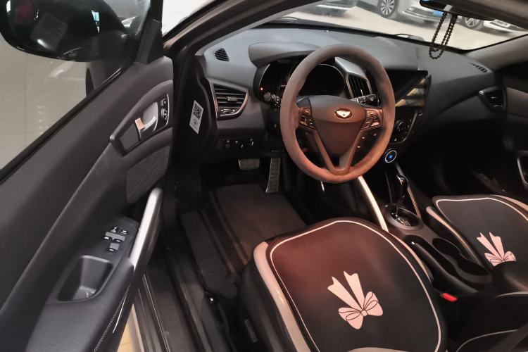 Used Hyundai Veloster 2012 1.6L Automatic Luxury Edition