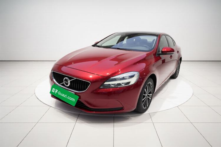 Used Volvo V40 2018 T3 Zhiyi Edition