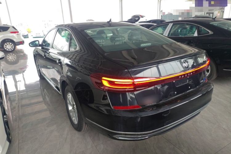 Used Volkswagen Passat New Energy 2025 430 PHEV Hybrid Business Edition Rear Left 45 Deg