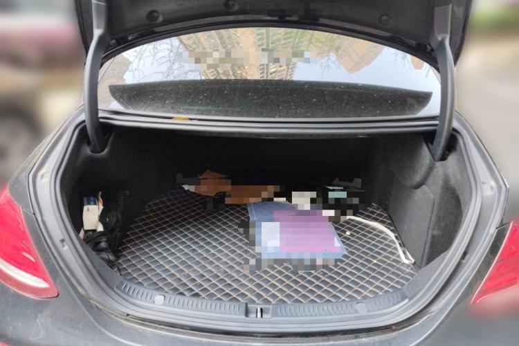 Used Mercedes-Benz E-Class 2020 Restyled E 300 L Sport Exclusive Edition Trunk