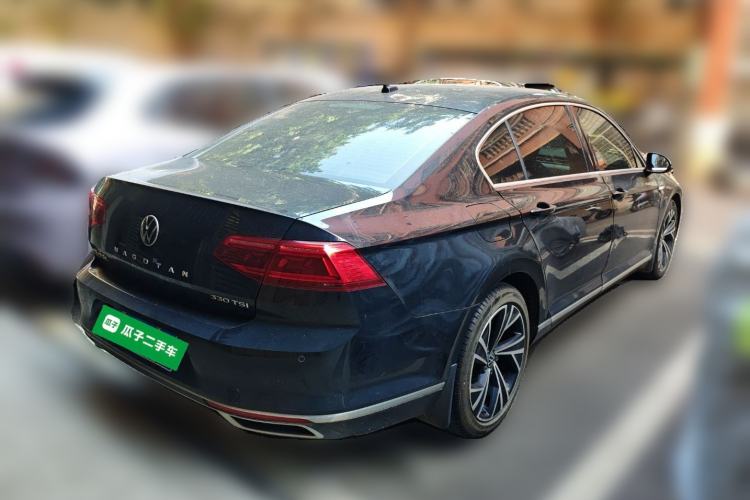 Used Volkswagen Magotan 2020 330TSI DSG Luxury Edition Rear Right 45 Deg