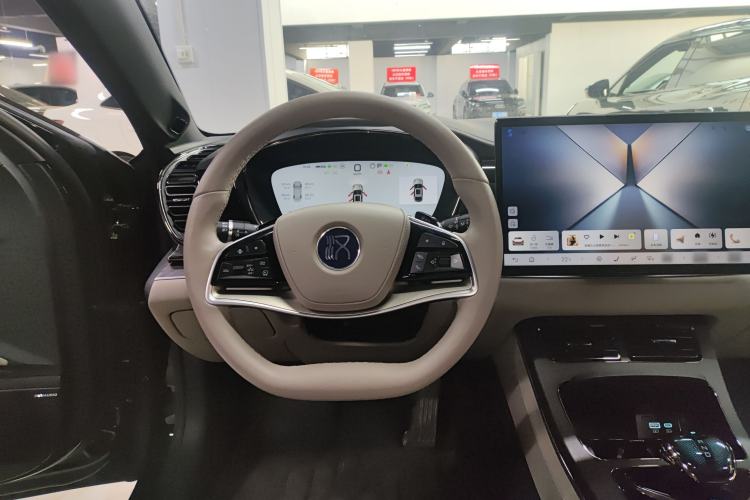 Used BYD Han 2025 DM-i Intelligent Driving Edition 125KM LiDAR Flagship Model