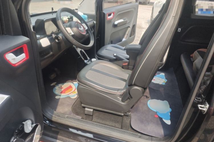 Used Wuling Hongguang MINIEV 2022 GAMEBOY 200km Play Edition with Lithium Iron Phosphate Left Rear Seat