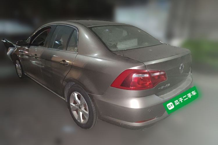 Used Volkswagen Bora 2014 1.6L Automatic Comfort Model Rear Left 45 Deg