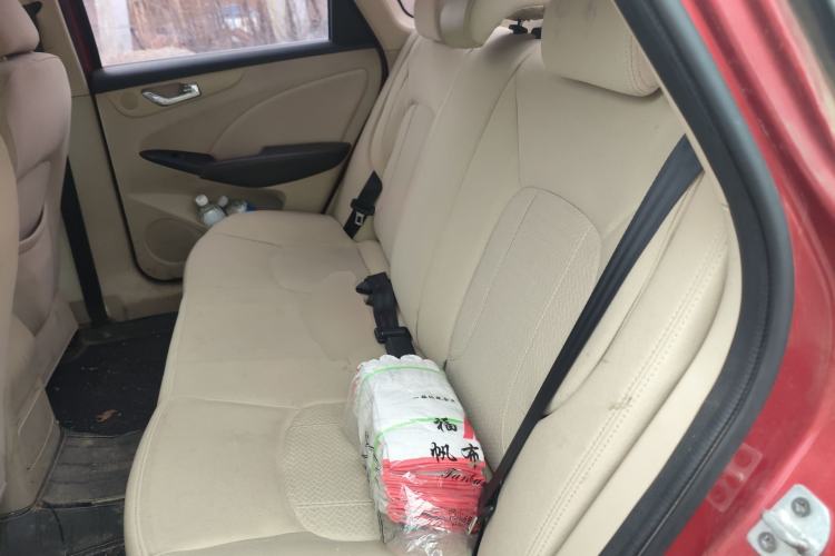 Used Chery Arrizo 7 2015 1.6L Manual Zhi Ling Edition