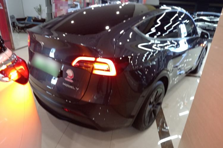 Used Tesla Model Y 2024 Rear-Wheel-Drive Version