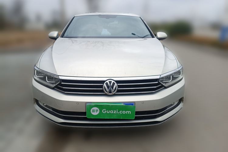 Used Volkswagen Magotan 2018 330TSI DSG Luxury Model