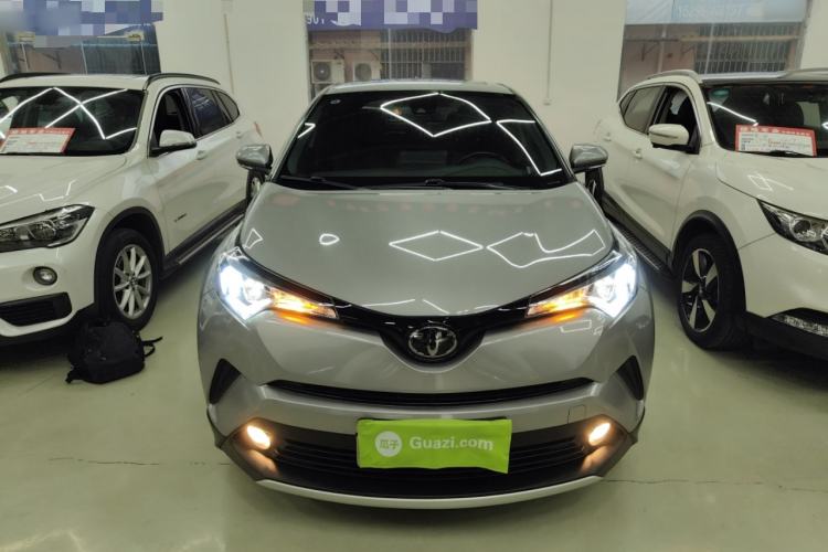 Used Toyota IZOA 2018 2.0L Yichi Edition China V Standard Front