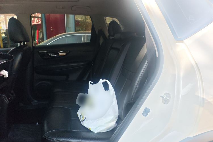 Used Nissan X-Trail 2019 2.0L CVT Smart Connect Comfort Edition 2WD Left Rear Seat