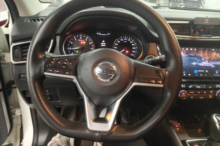 Used Nissan Qashqai 2022 2.0L CVT XV Smart Enjoyment Version
