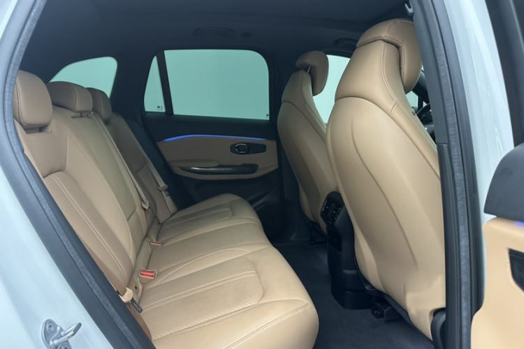 Used Nio ES6 2022 75 kWh Sport Edition Interior 2