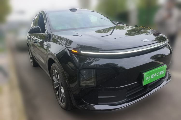 Used Li Auto L6 2025 Pro Smart Refresh Edition Front Right 45 Deg