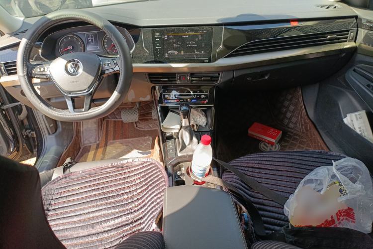 Used Volkswagen Passat 2021 330TSI Elite Edition Center Console