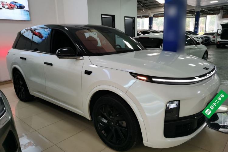 Used Li Auto L8 2023 Pro Model
