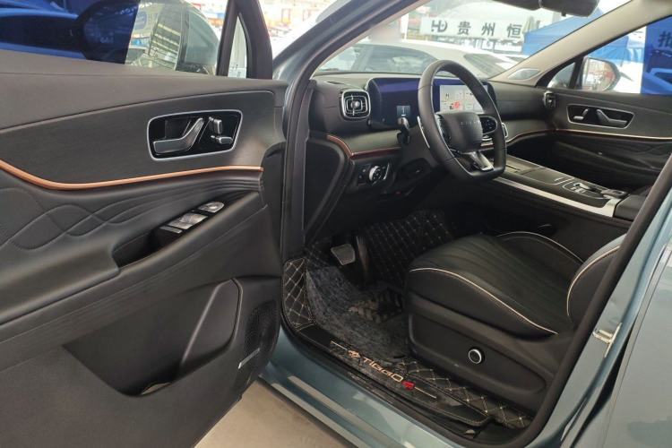 Used Chery Tiggo 9 2023 2.0T Dual-Clutch Two-Wheel Drive Luxury Edition 7 Seats
