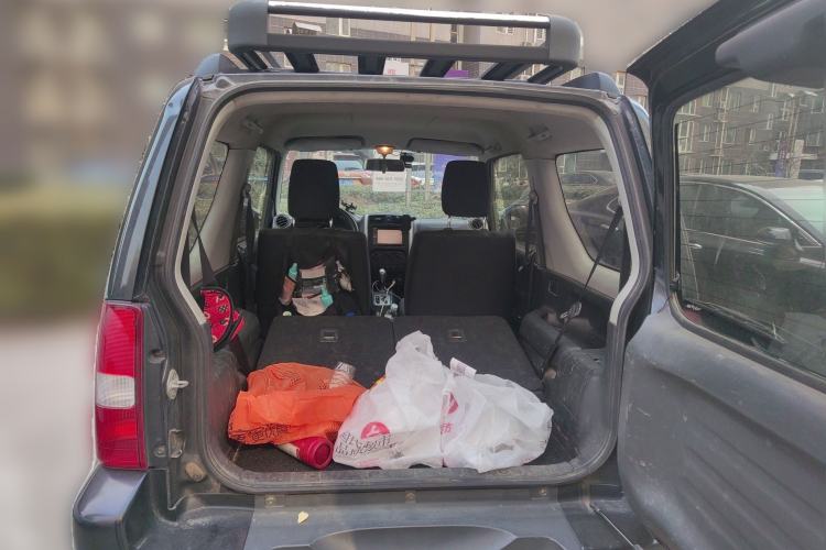 Used Suzuki Jimny 2015 1.3L AT JLX Navigation Edition
