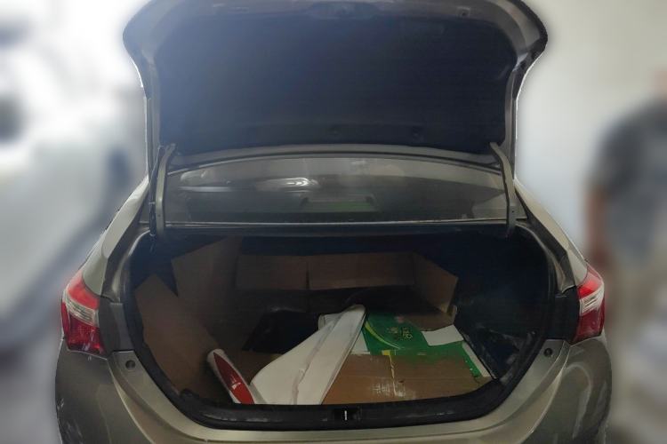 Used Toyota Corolla 2017 1.6L CVT GL Trunk