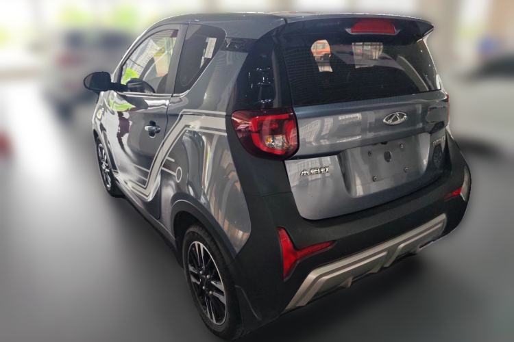 Used Chery QQ Little Ant 2022 Sweet Pink Edition Half-Sugar Version Lithium Iron Phosphate 29.2 kWh 30 kW 301 km