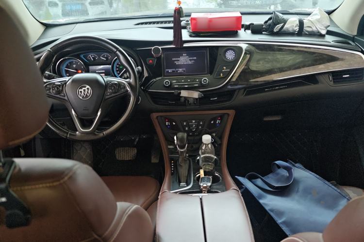 Used Buick Envision 2016 20T Two-Wheel-Drive Elite Model Center Console