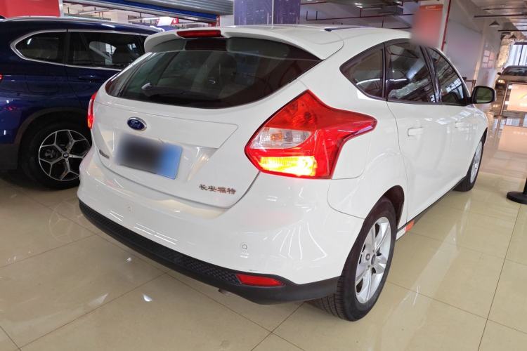 Used Ford Focus 2012 Hatchback 1.6L Automatic Fashion Edition