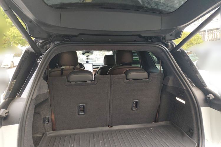 Used Nio ES8 2024 75 kWh
