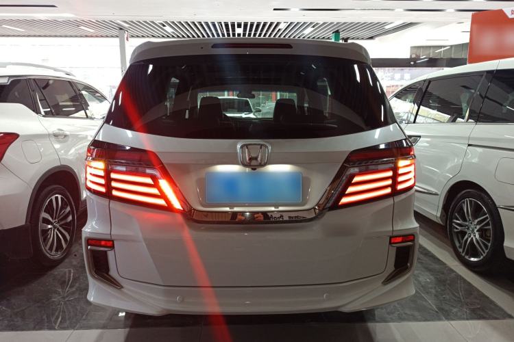 Used Honda Elysion 2019 2.0L Hybrid Supreme Edition